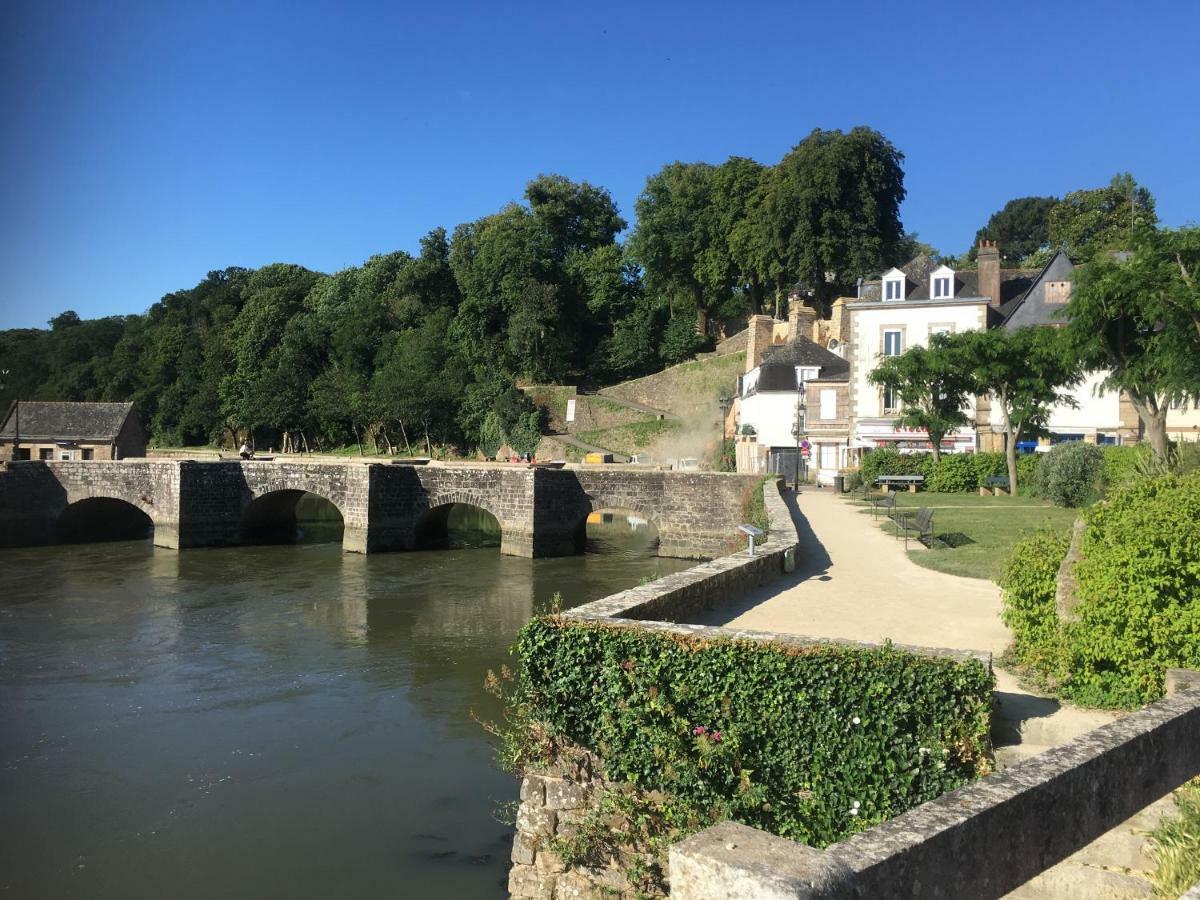 Le Petit Clos De Saint Goustan Auray Exterior photo